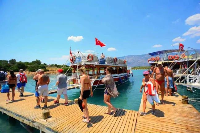 Muğla'ya Yabancı Turist Girişi Mart Ayında Artış Göstermekte