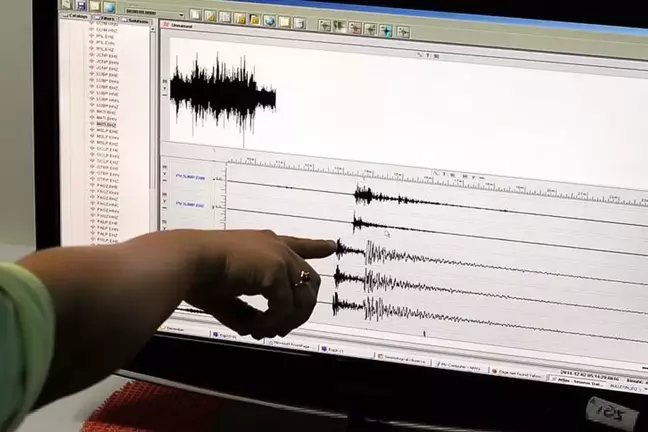 Deprem uzmanından korkutan uyarı: Türkiye 8.1 büyüklüğündeki depremlere hazırlanmalı