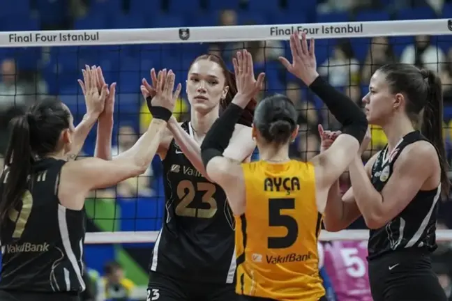 VakıfBank, Şampiyonlar Ligi'nde istediğini alamadı! Üçüncülük maçına çıkacak