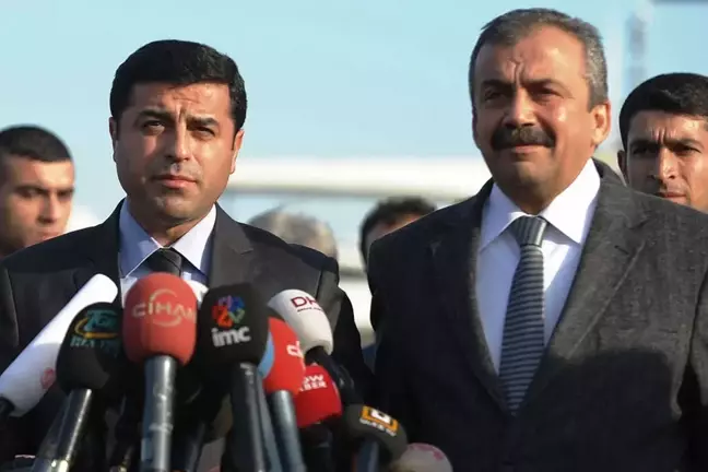 Demirtaş'tan Önder'e veda mesajı: Bir tane mezarın yok ki, on milyonların kalbine gömüleceksin