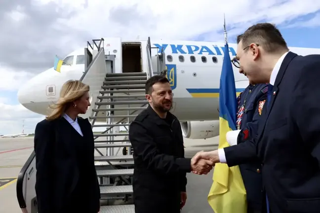 Zelenskiy, Çekya'ya Resmi Ziyarette Bulundu
