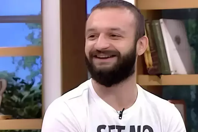 Sırrı Süreyya Önder paylaşımıyla tepki toplayan Aykut Elmas sosyal medya hesabını kapattı