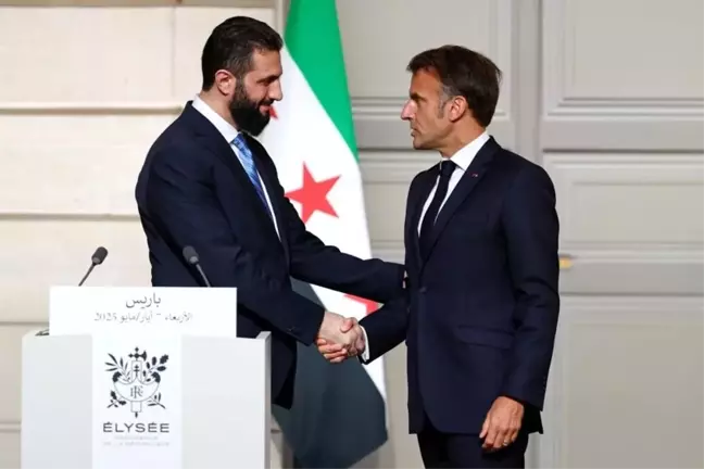 Suriye Devlet Başkanı Şara, Fransa Cumhurbaşkanı Macron ile Görüştü