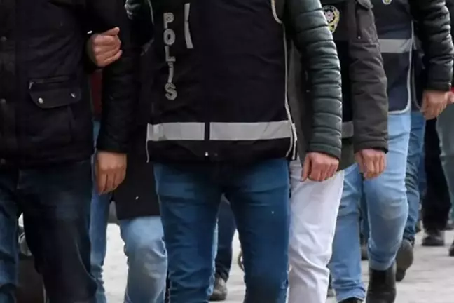 İstanbul'da terör örgütüne finans sağlayanlara operasyon! 2 kişi tutuklandı