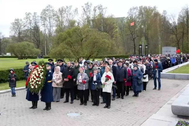 Rusya'da Büyük Vatanseverlik Savaşı'nın 80. Yıldönümü Kutlandı