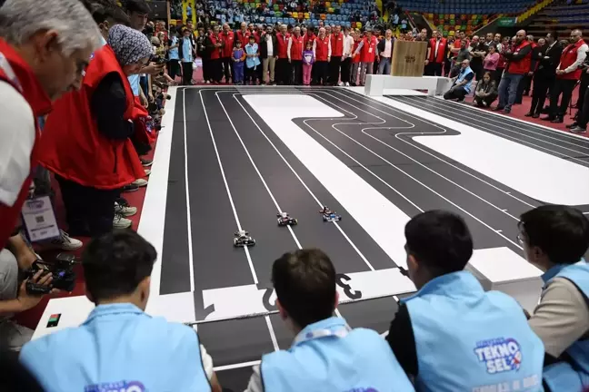 TEKNO-SEL 2025 Teknoloji ve Robot Yarışması Başladı