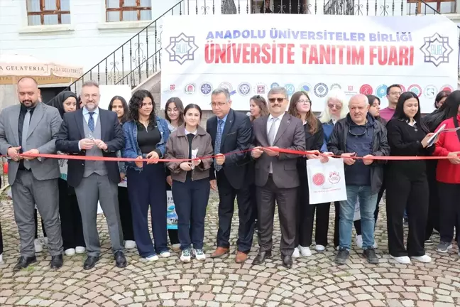 Yozgat'ta Üniversite Tanıtım Fuarı Düzenlendi
