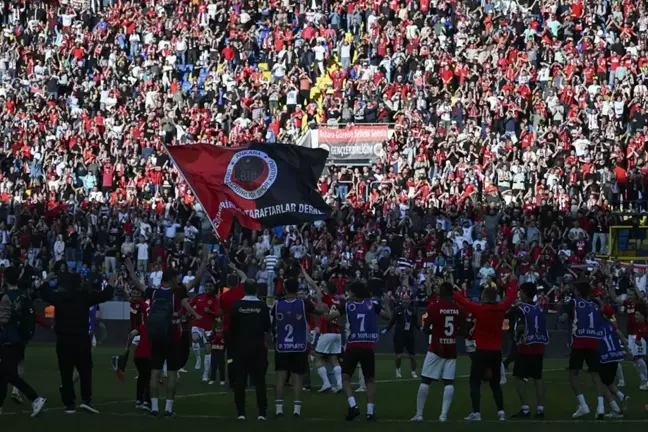 Gençlerbirliği 4 yıl aradan sonra Süper Lig'e yükseldi
