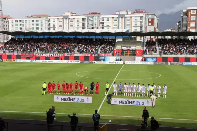 Vanspor ve 68 Aksarayspor Play-Off Maçında Berabere Kaldı