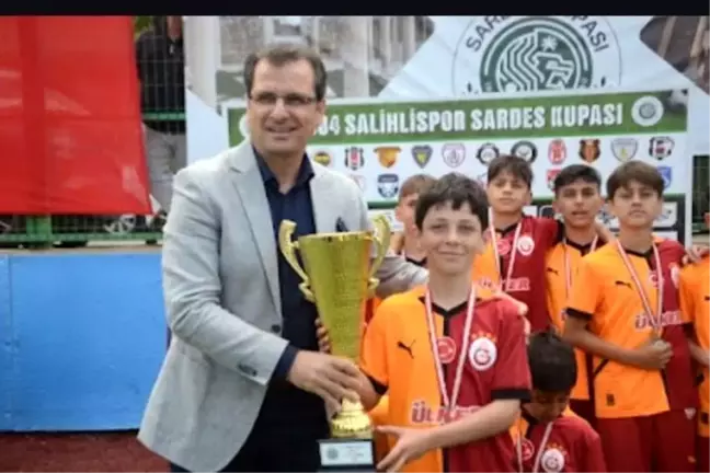 Salihli'de Futbol Coşkusu: Sardes Kupası Sonuçlandı