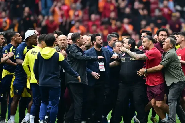 Olaylı maçta yeni gelişme! Fenerbahçe'nin yıldızlarına zorla getirme kararı