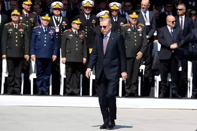 Yeni torba kanunu teklifi TBMM'de! Cumhurbaşkanı'na TSK için dikkat çeken yetki