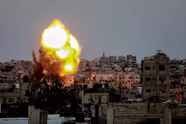 İsrail, Gazze'de kalıcı işgal için harekete geçti