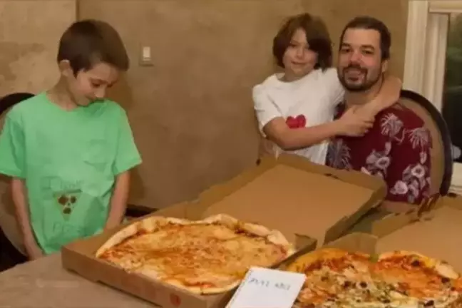 2 pizzaya servet ödedi: Tam 1.1 milyar dolar