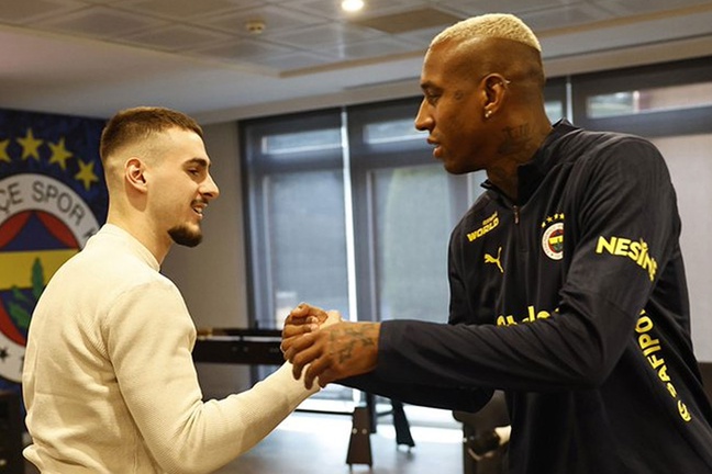 Fenerbahçe'nin yeni transferi Mimovic 1 dakika bile oynamadan takımdan ayrılabilir