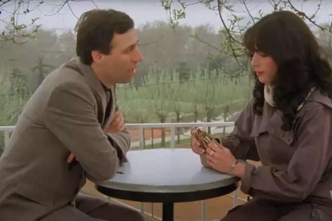 Yeşilçam'ın unutulmaz ismi Çiğdem Tunç, 61 yaşında güzelliğiyle gözleri üzerine çekti