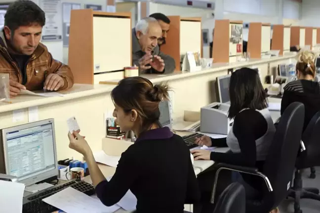 Memurlar artık bu yüzden atılamayacak! AYM kararı iptal etti