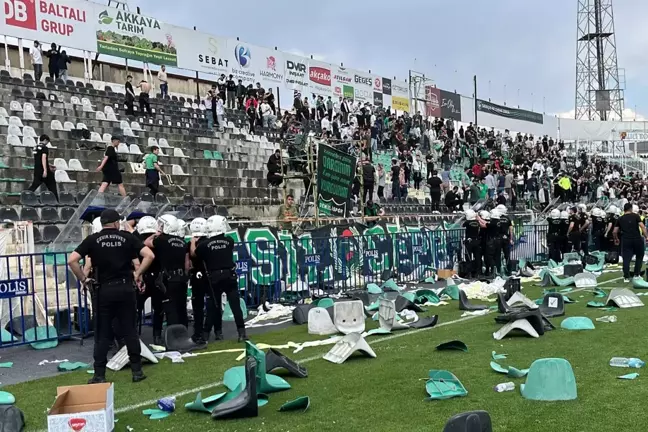 Türk futbolunun çınarı Denizlispor'a ikinci kez -12 puan cezası! Kapanmanın eşiğindeler
