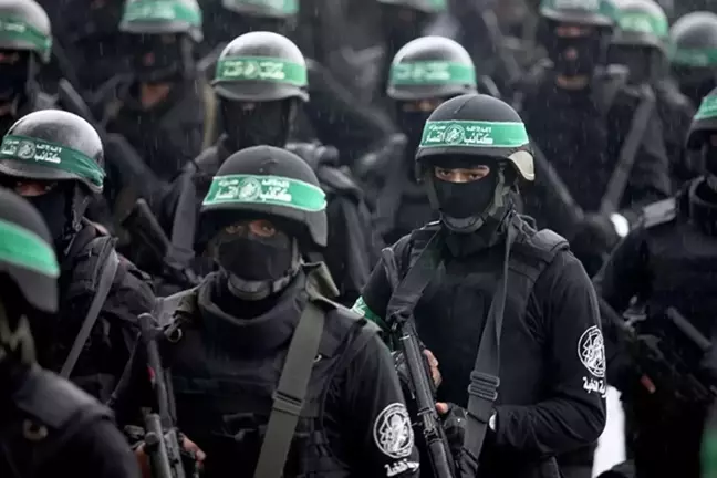 Hamas'tan İsrail ordusuna füze saldırısı