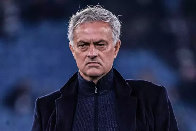 Jose Mourinho: Aslında bizim şampiyon olmamız gerekiyordu