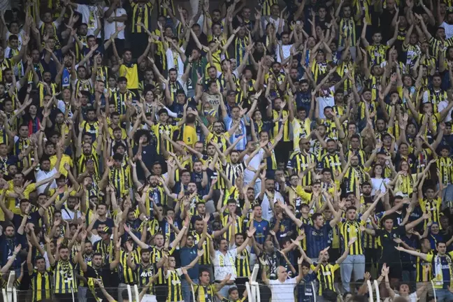 Fenerbahçe'den taraftarlarını heyecanlandıran transfer mesajı