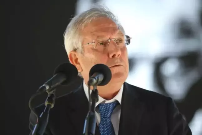 Aziz Yıldırım, İstanbul Teknik Üniversitesi'ne 'Deprem Araştırma Gemisi' bağışladı