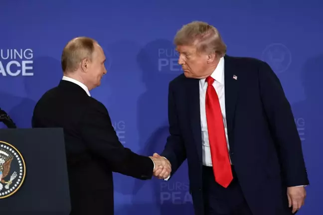 Trump'tan Rusya'ya üstü kapalı 