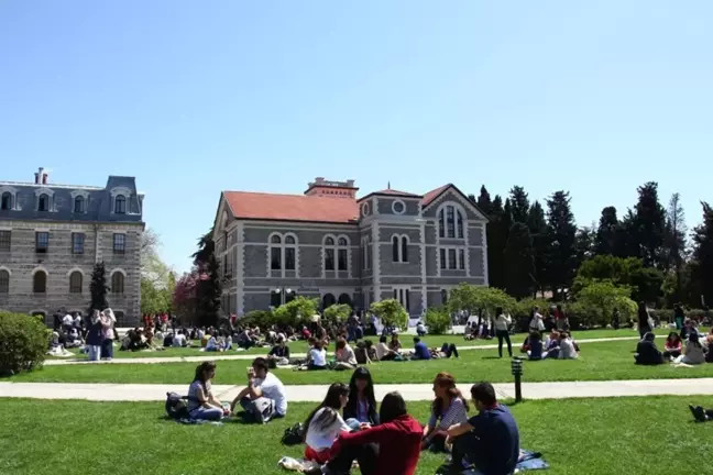 Boğaziçi Üniversitesi'nde vahşet! 15 yaşındaki çocuğu öldürüp intihar etti