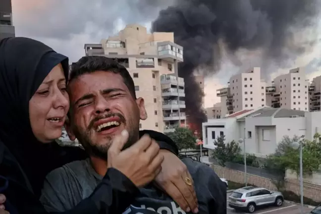 İsrail, Gazze'yi yakıp yıkıyor! İşgal başladı, 66 kişi saldırılarda hayatını kaybetti