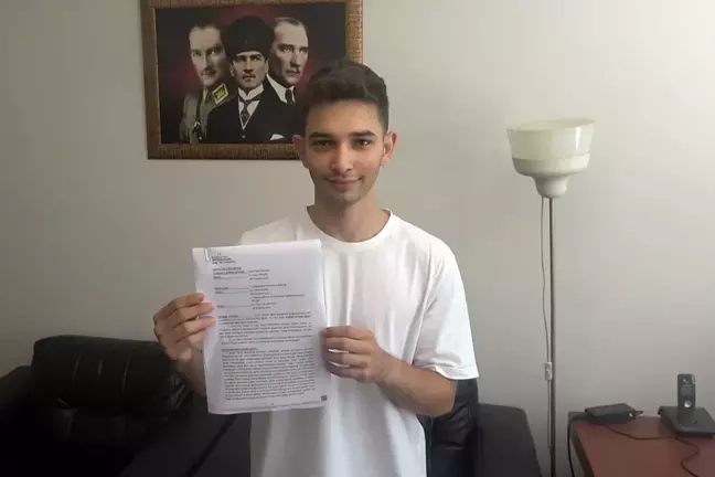 YÖK'ü dava eden genç 837 kişiyi üniversiteli yaptı