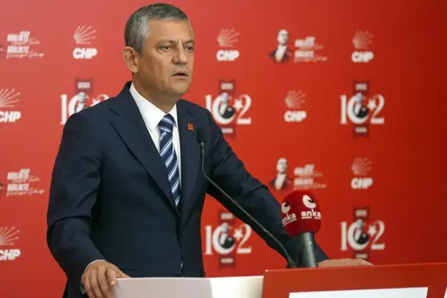 CHP, İstanbul il yönetimine atanan 4 ismi tedbirli olarak disipline sevk etti