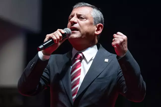 Özgür Özel'den tarihi rest: Hayatı durma noktasına getirecek eylemler yaparız