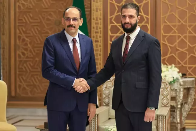 Şam'da tarihi zirve! MİT Başkanı Kalın, Şara ile bir araya geldi