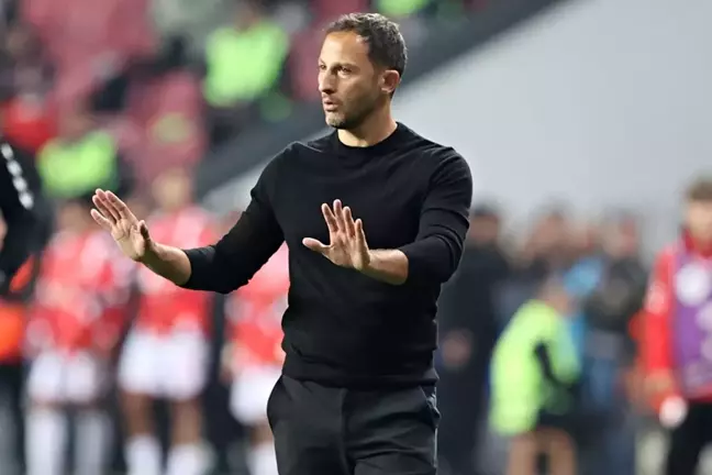 Domenico Tedesco: Bir puandan mutlu olmamız gerekiyor