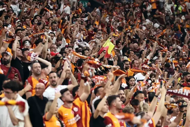 Galatasaray'dan hakem atamasına tepki: Değiştirin