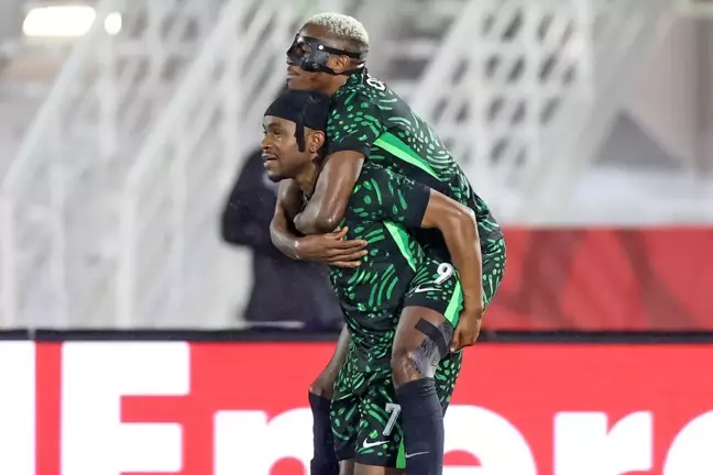 Osimhen ile tartışma yaşayan Lookman'dan paylaşım