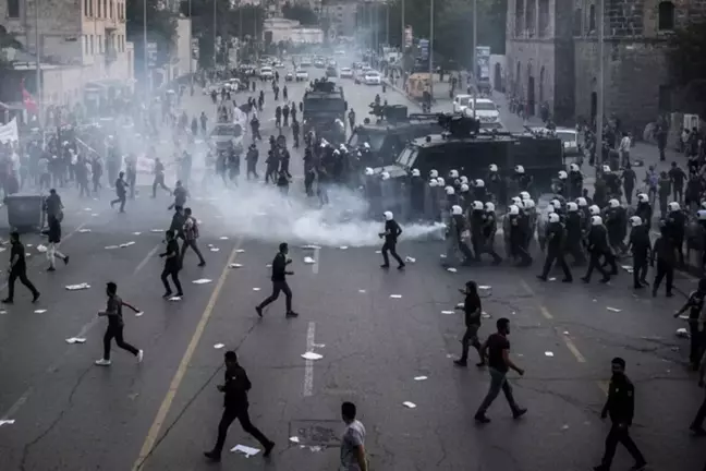 Diyarbakır'da gösteri ve yürüyüşler 4 gün boyunca yasaklandı