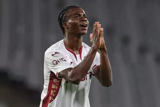 Trabzonspor'dan Oulai için olay yaratacak paylaşım