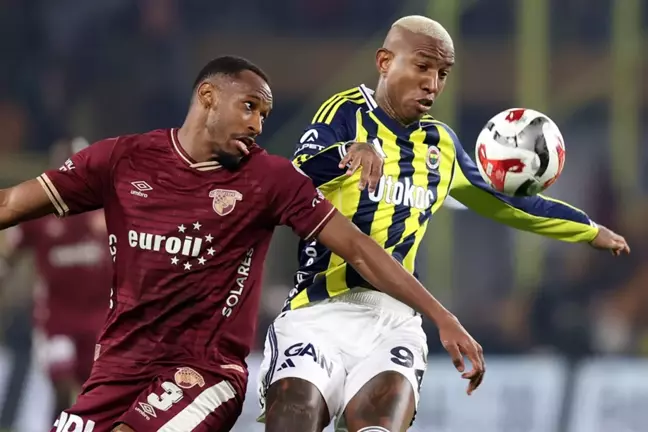 Zirvede puan farkı açıldı! Fenerbahçe, Göztepe engelini aşamadı