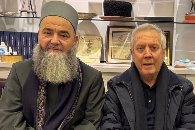 Cübbeli Ahmet Hoca'dan Aziz Yıldırım'a tebrik