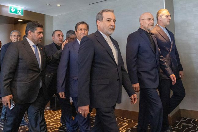 İran heyeti, Trump'ın tehditleri nedeniyle ABD ile görüşmelerin yapıldığı alandan ayrıldı
