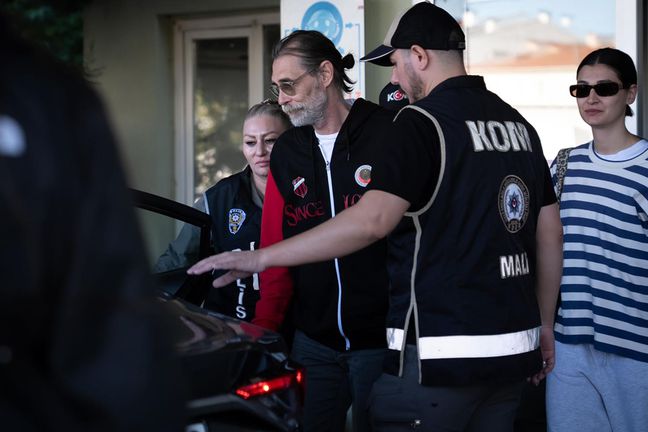 Erdal Beşikçioğlu aylık gelirini ve mal varlığını açıkladı! Behzat Ç. suçlamasını kabul etti