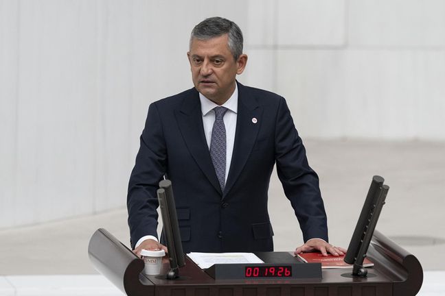 Özgür Özel dahil üç isme ait dokunulmazlık dosyaları Meclis'te