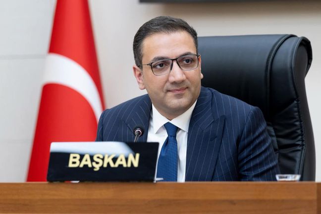 Balçova Belediye Başkanı Onur Yiğit göreve iade edildi