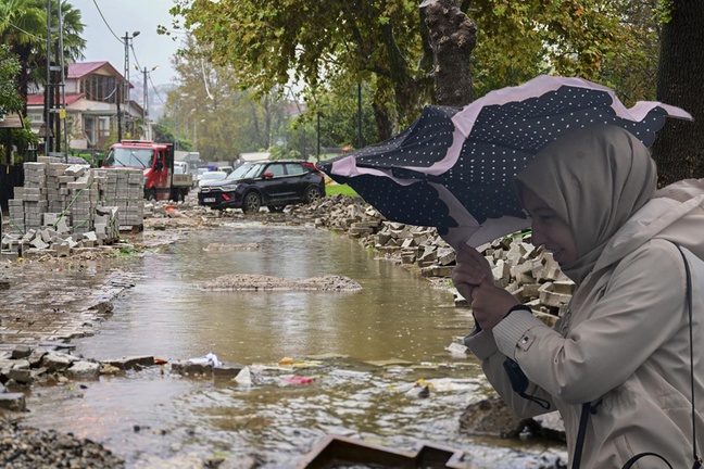 Bakan Kurum saat vererek uyardı: İstanbul için turuncu alarm