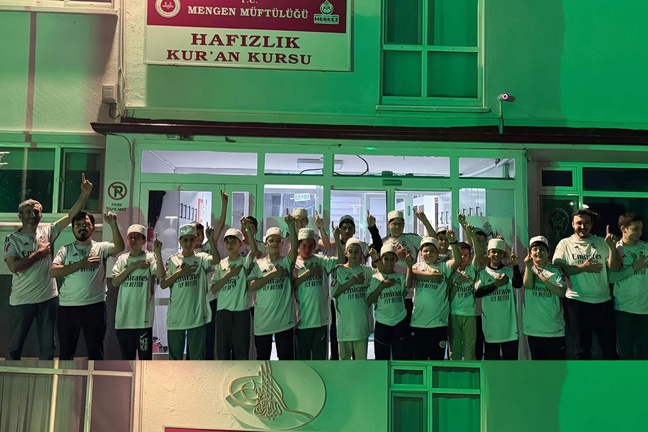Arda Güler'den memleketindeki hafızlık öğrencilerine anlamlı jest