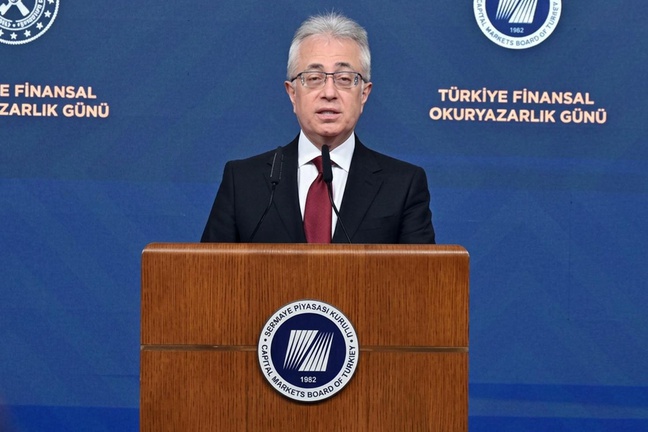 SPK Başkanı Sütçü arkasında sorular bırakıp gitti: Neden bu kadar geç kalındı?