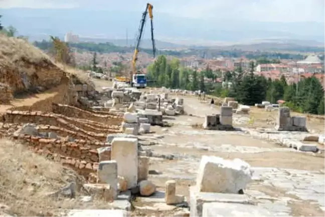 Pisidia Antik Kenti'nde Kazı Süresi 1 Yıla Uzatıldı