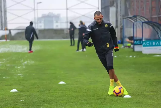 Malatyaspor'un Golcüsü Boutaib Zamalek'e Transfer Oldu