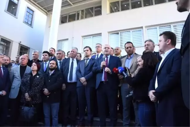 CHP'li Urla Belediye Başkanı Oğuz, FETÖ'den tutuklandı (4)